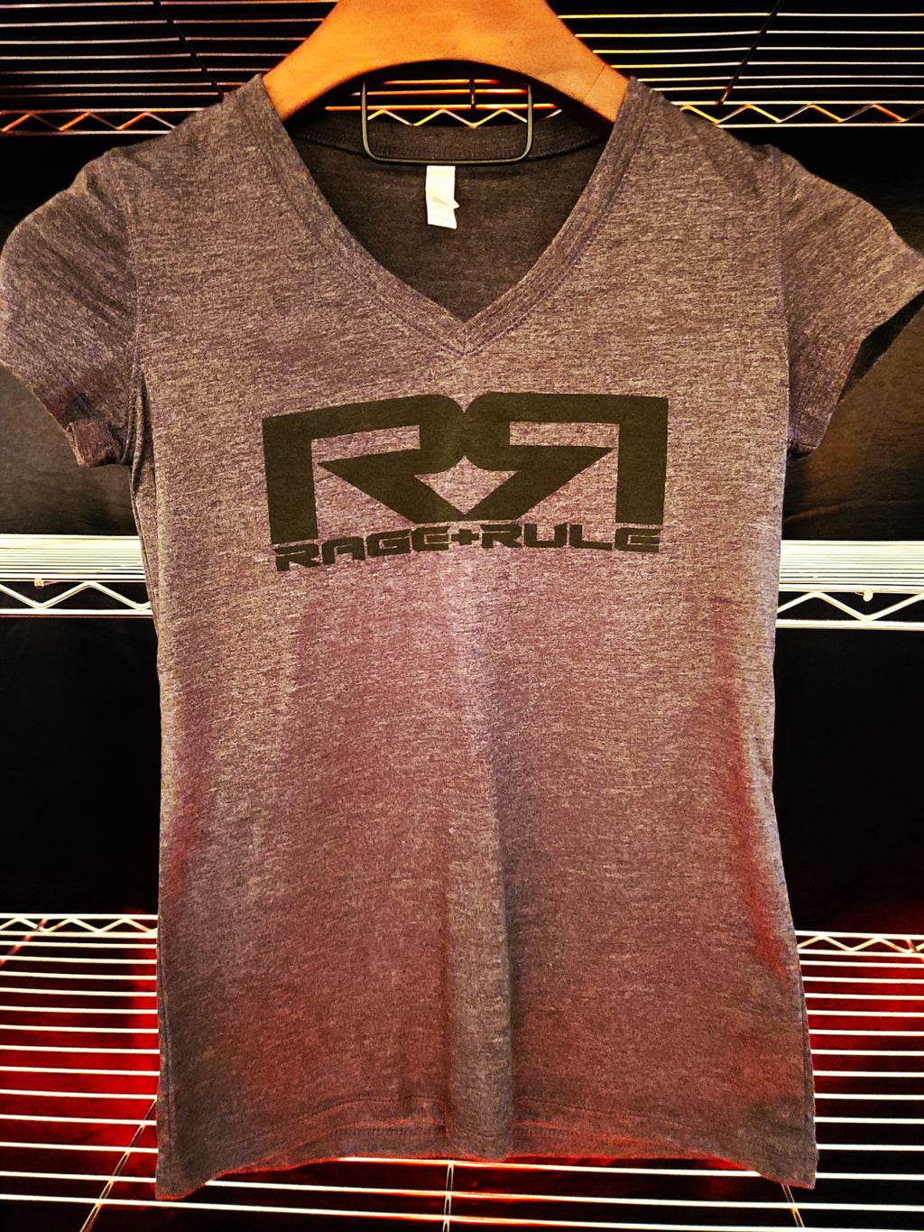 WOMENS BLACK RR- GRAY V-NECK